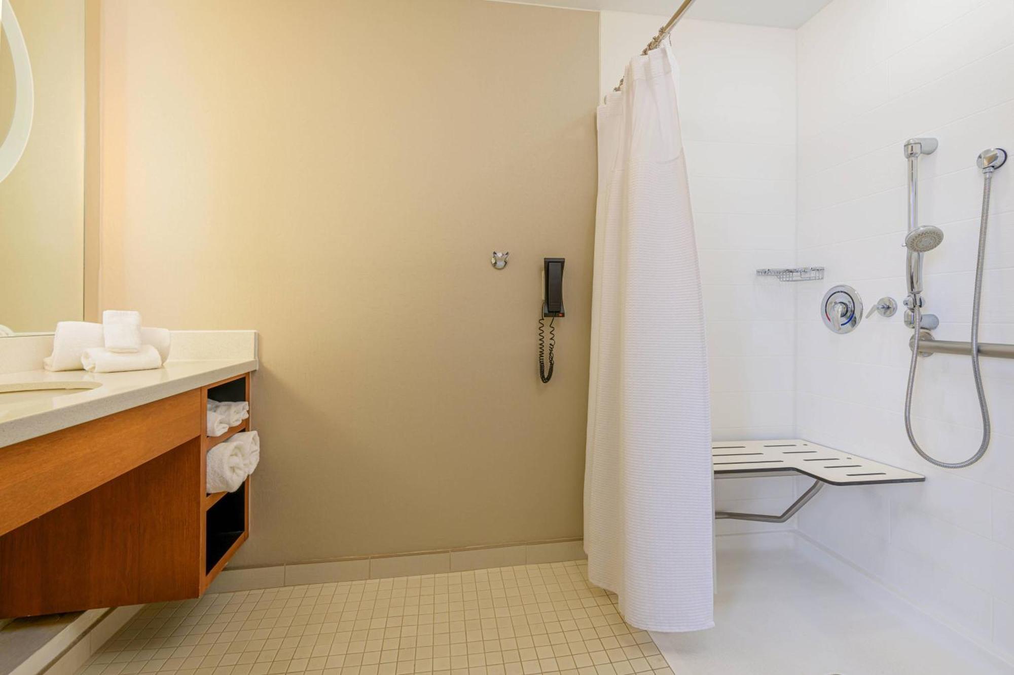 Springhill Suites Durham Chapel Hill Exterior photo